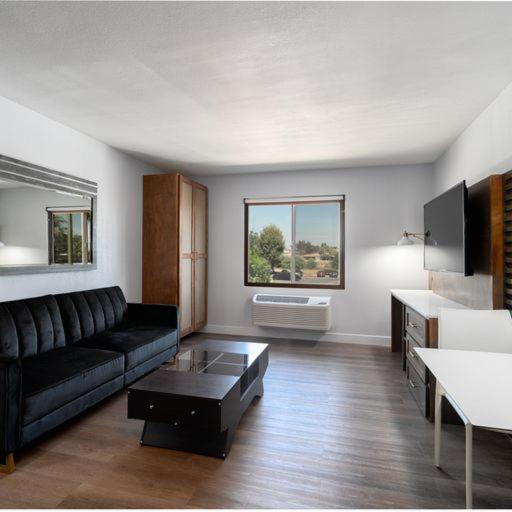 Mainstay Suites Moreno Valley Near March Air Reserve Base Zewnętrze zdjęcie